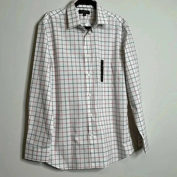Banana Republic Wrinkle Resistant Button Down Shirt - Picture 1 of 12